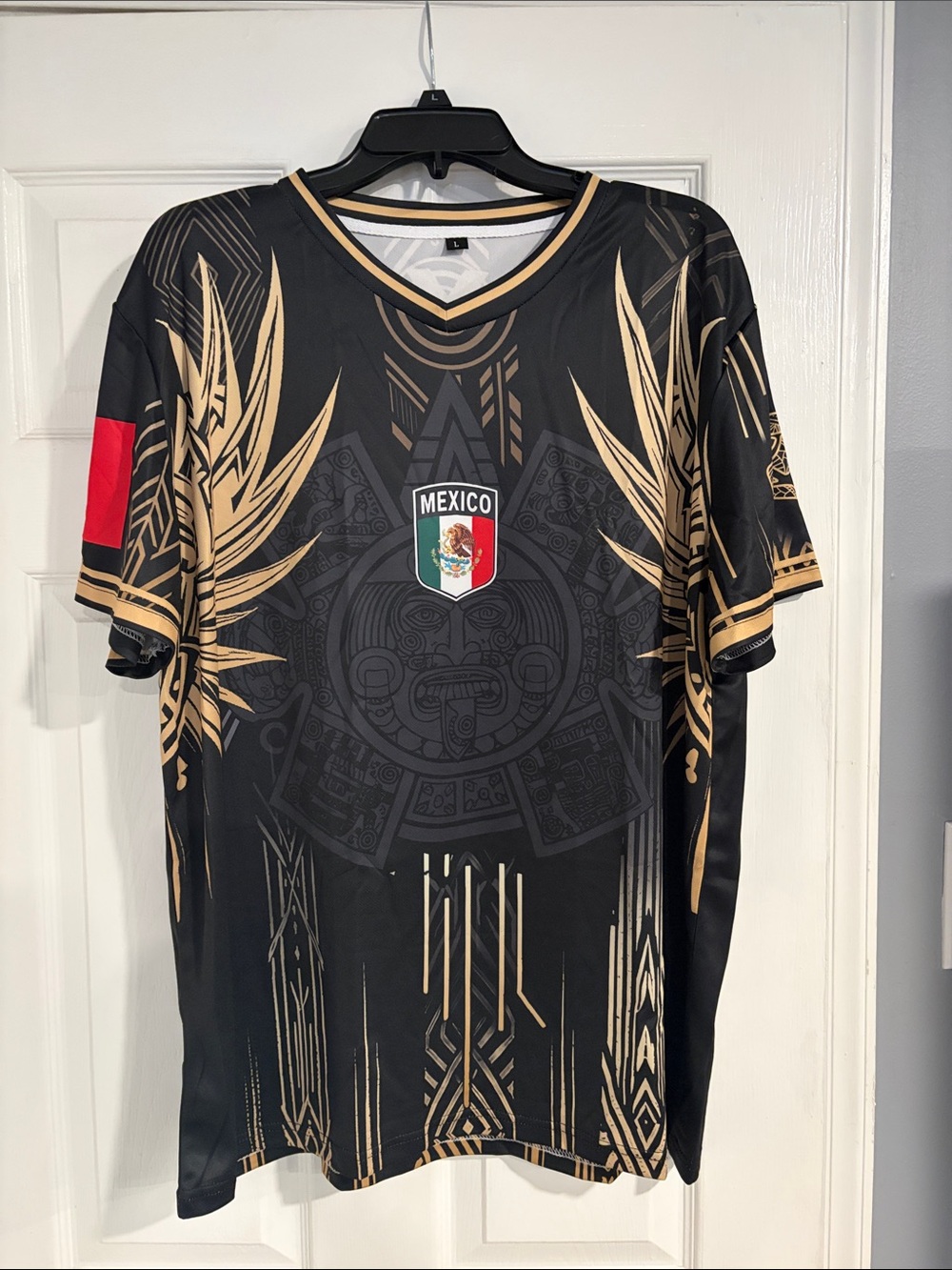 Mexico Crest Black and Gold Men's Soccer Jersey